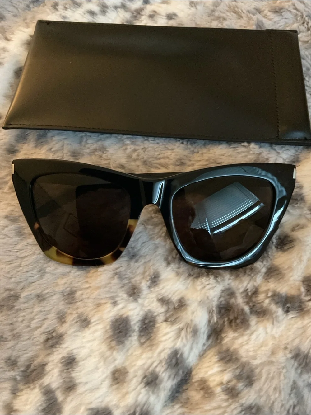 Saint Lauren tortoise shell  Classic Black Cat-Eye Women's Sunglasses - Picture 9 of 16